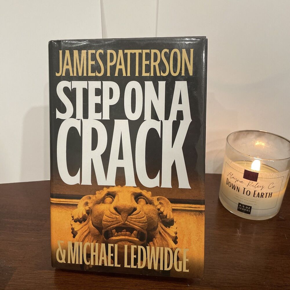 Michael Bennett Series Step on a Crack by Michael Ledwidge and James Patterson.